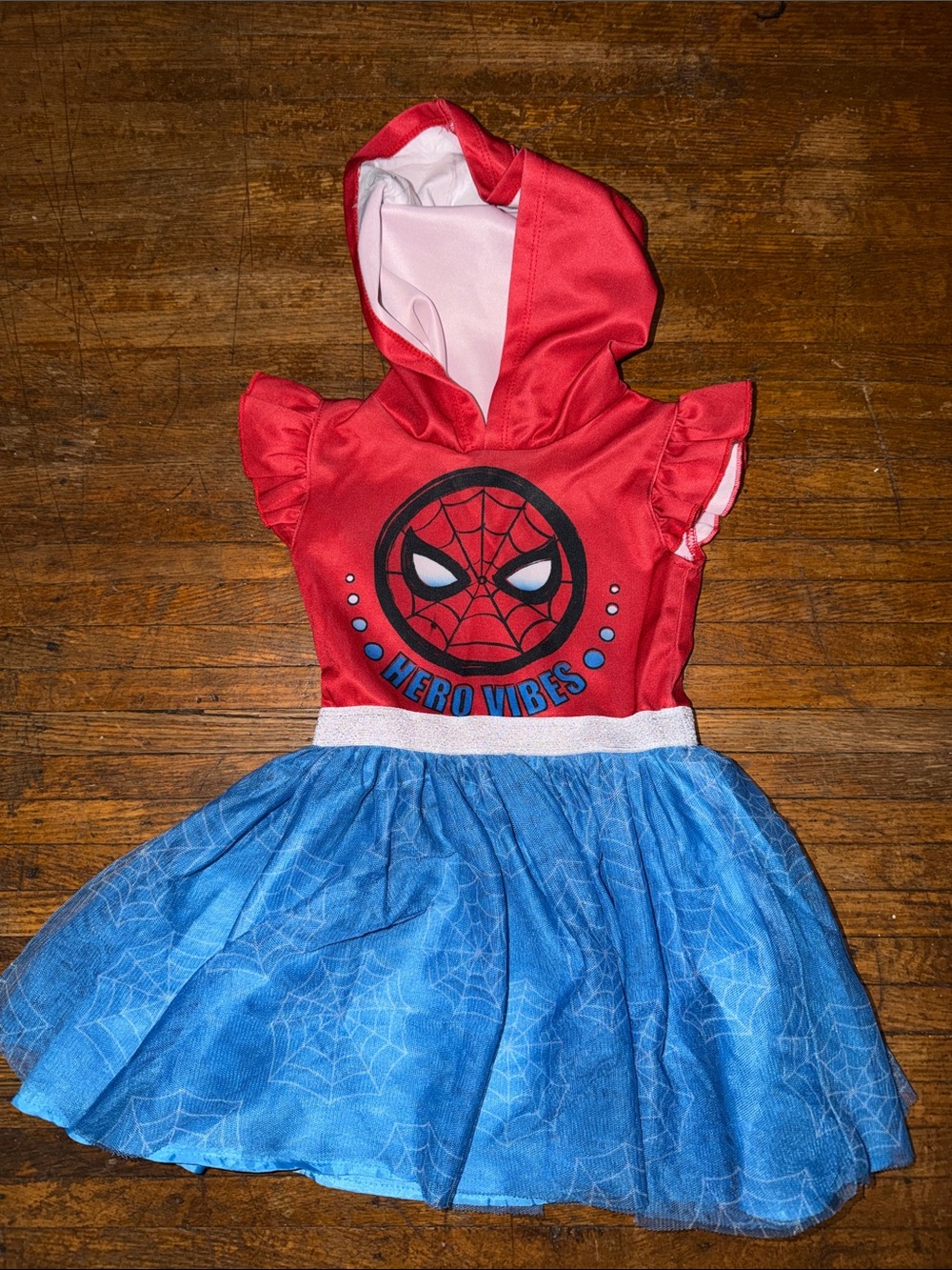 Girl’s Spider-Man dress size 4